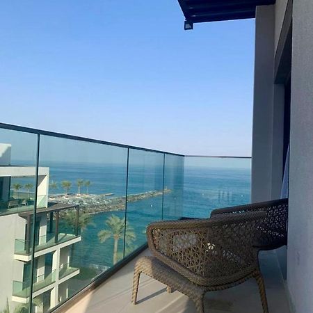 Ocean Mountain View Apartment At The Address Fudschaira Exterior foto